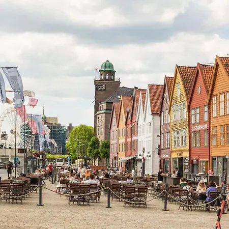 Dinbnb I Historical Two-floor With Rooftop Panorama I 1645 Heritage *