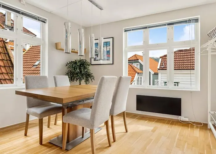 Dinbnb I Historical Two-floor With Rooftop Panorama I 1645 Heritage Appartement *